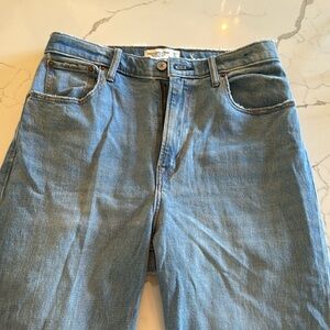 Abercrombie Ankle Straight Ultra High Rise Curve Love